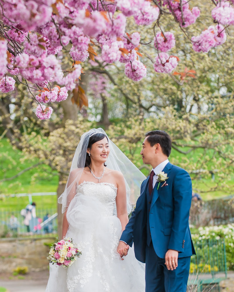 Walking through Crookes Valley Park, Sheffield wedding photographer, Chinese wedding
