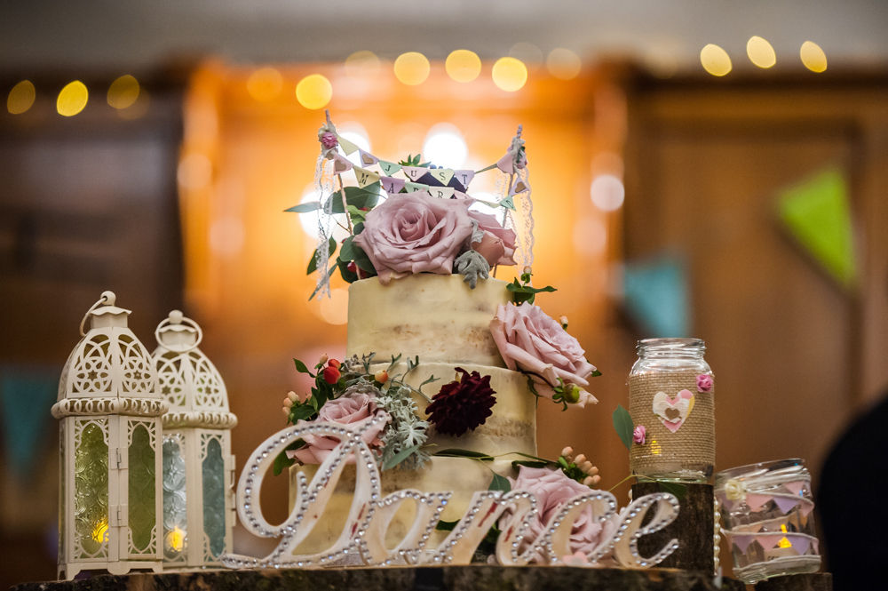 Wedding cake, Maynard Arms wedding, Sheffield photographers
