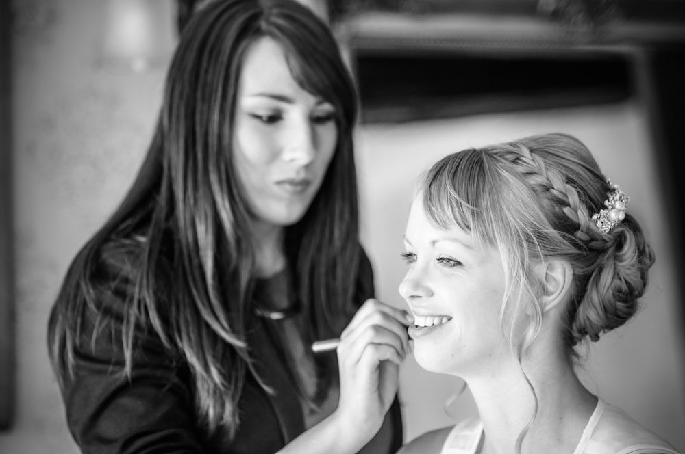 Bridal makeup, Sheffield wedding photographers, Smallshaw Farm Cottages