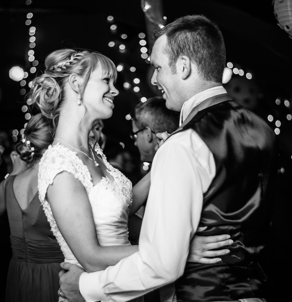 First wedding dance, Sheffield wedding photographers, Smallshaw Farm Cottages