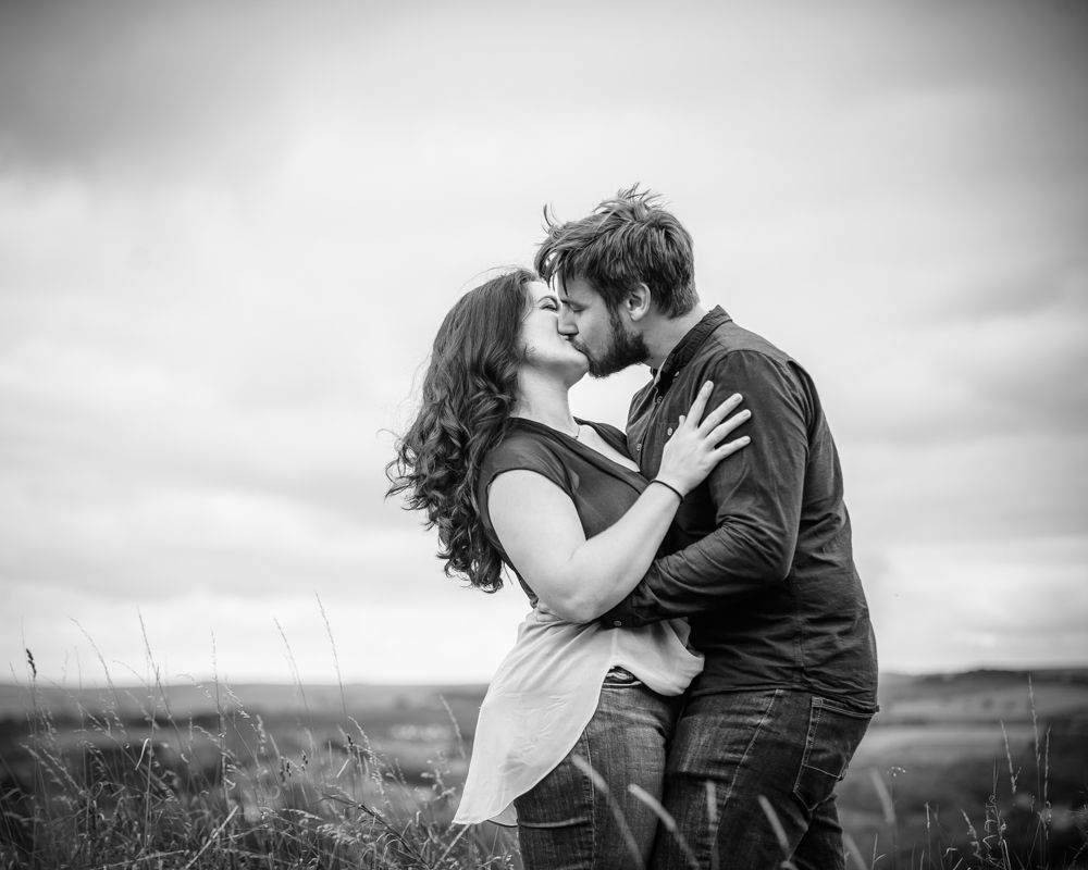 Kisses on moorlands, Sheffield wedding photographers