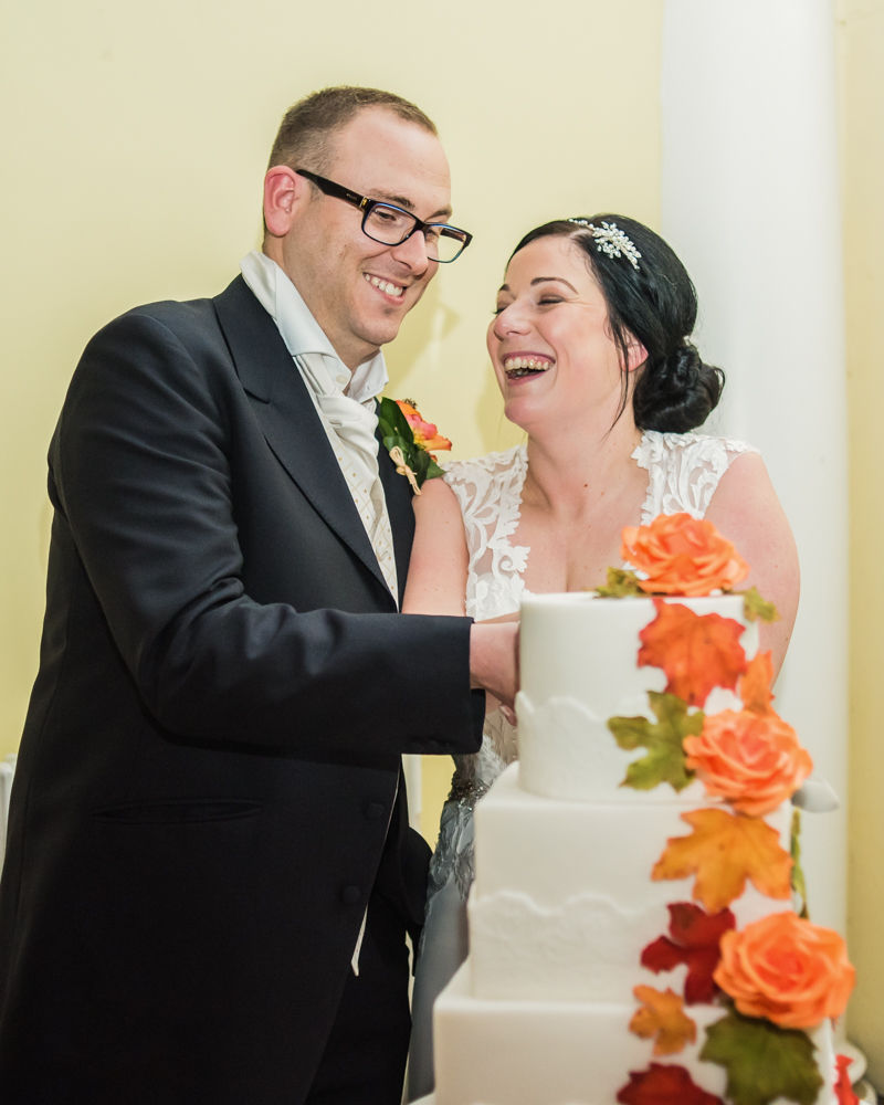 Cutting the cake, Wortley Hall wedding, Sheffield wedding photographers