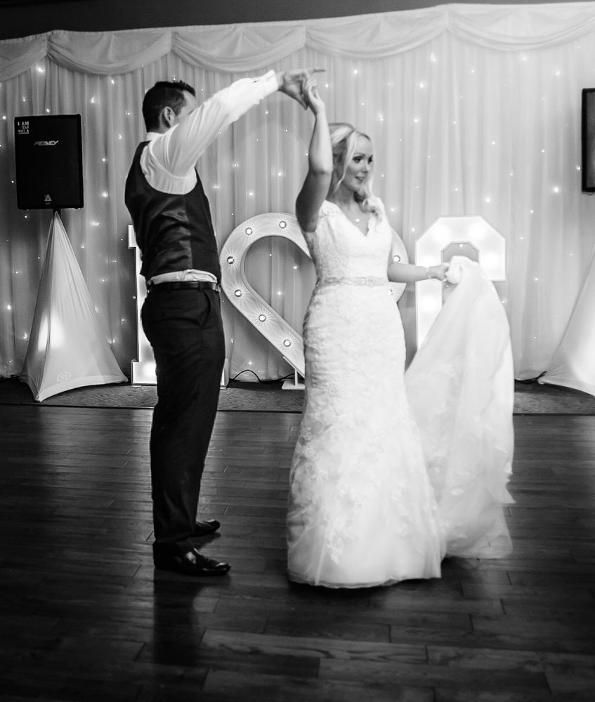 First dance, Maynard wedding photography Sheffield