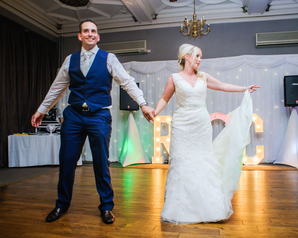First dance wedding routine, Maynard wedding photography Sheffield