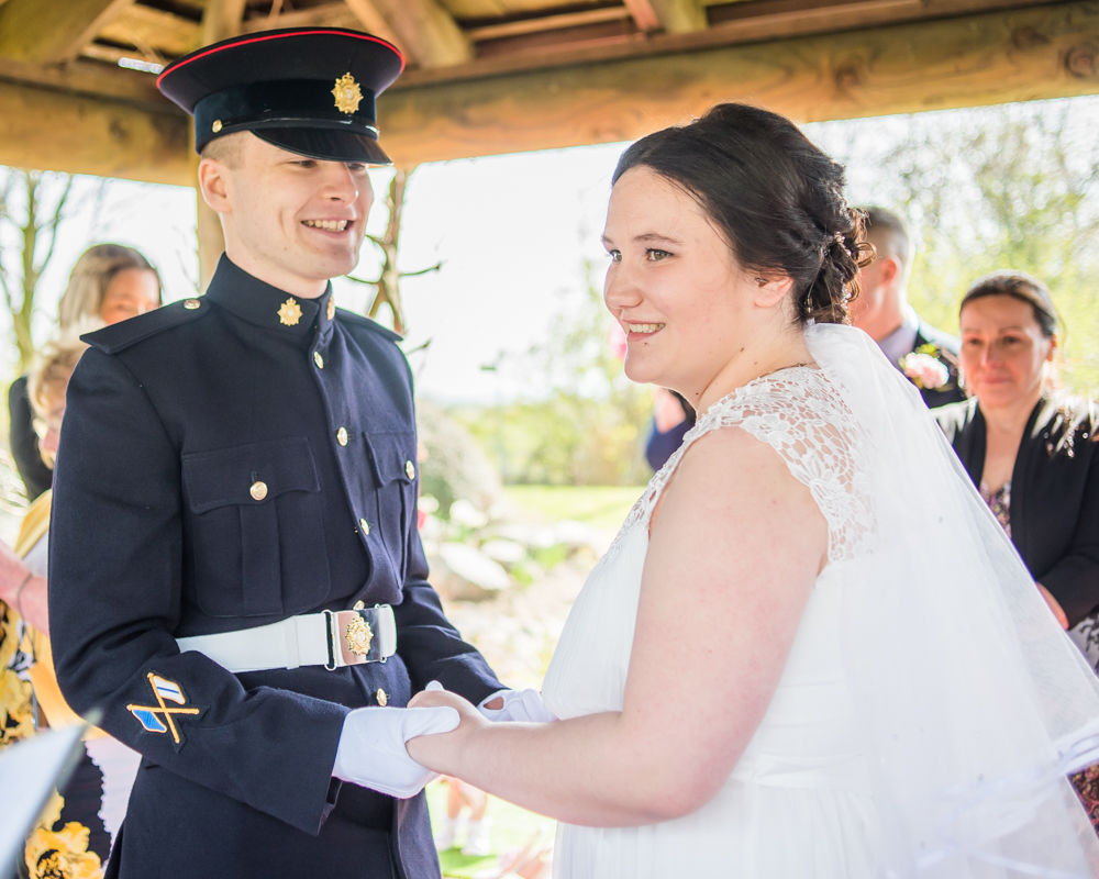 Ceremony laughs, Gretna green weddings