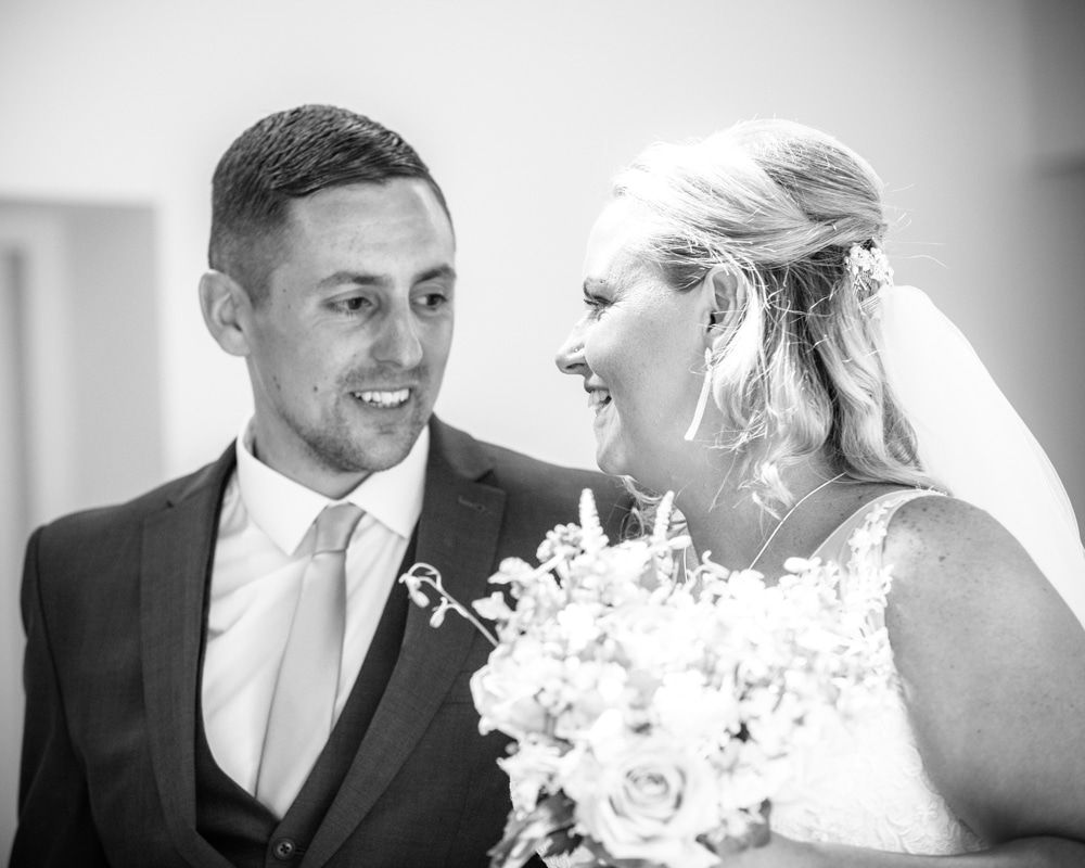 Just married looks, Windermere weddings