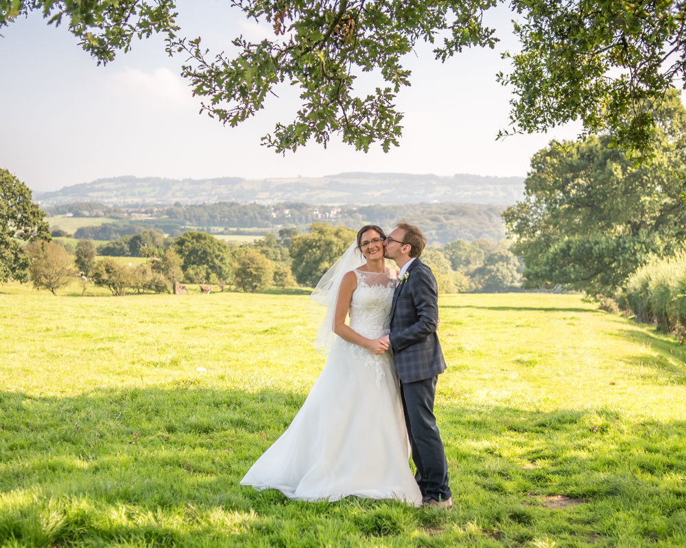 Ribble valley views, Shireburn Arms, Lancashire wedding photographers
