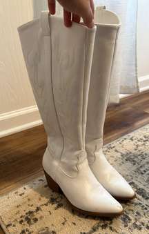 White Cowgirl Boots