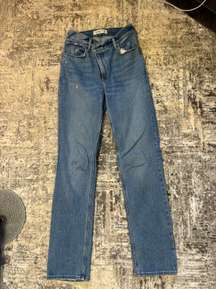 Abercrombie 90s Straight Ultra High Rise Jeans