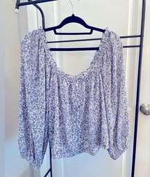 NWT American Eagle off the shoulder top with long sleeves in floral print