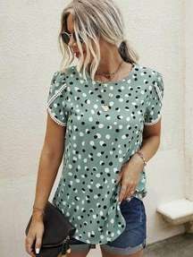 NEW Sage Green Confetti Polka Lace Trim Short Petal Sleeve Blouse Size Large