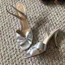 Kate Spade Silver Sling Back Bow Heels