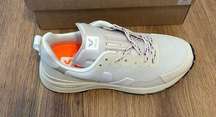 VEJA Beige walking lace up low top shoes sneakers women’s 7 new