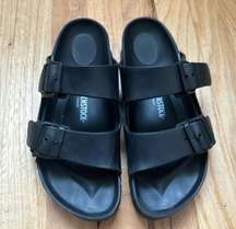 Sandal