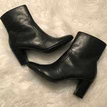 Bass Roma leather heeled boots black 7M