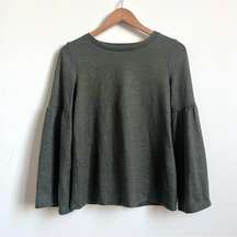 a.n.a A New Approach Crewneck Flare Sleeve Fleece Sweater Olive Green Size XS