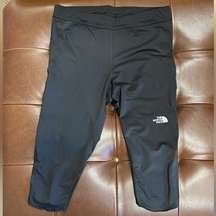 North Face Flight Series Medium Vapor Wick Capri Tight