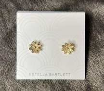 Estella Bartlett Earrings Daisy Wildflower NWT