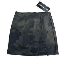 JUST ONE Womens Black Camo Faux Leather Skirt Sz M NEW