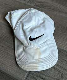 Nike golf white hat