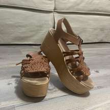 Leather Platform Sandals 