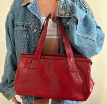 Fossil Sedona Shoulder Bag in Red Leather Vintage
Stitching Y2K Barrel Zipper