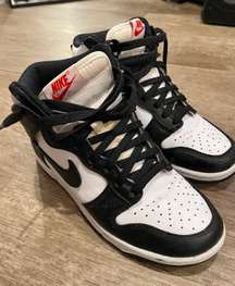 Dunk High Panda