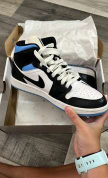 Air Jordan 1