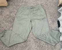 Men’s  Therma-Fit Sweatpants - size M