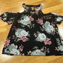 AUW size large women’s top good condition