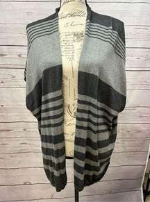 1264-Ana Petite small gray stripped short sleeve sweater