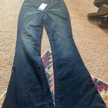 NWT Sofia Vergara jeans size 6 melissa flare