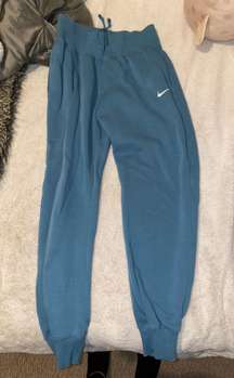 Women’s Joggers