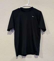 NIKE BLACK T-SHIRT MEDIUM