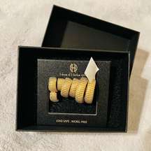 HOUSE OF HARLOW Gold Hoop Earrings NWT