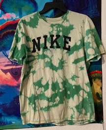 DIY Bleach Tye Dye  Athletic Tshirt