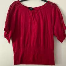 Women’s By & By knit top blouse lace detail 3/4 sleeve banded waist Red medium