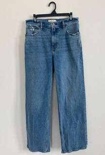 90’s Relaxed High Rise Jeans Size 29/8