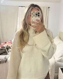 ABERCROMBIE sweater