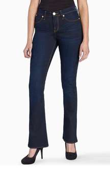 COPY - Women’s Rock & Republic Kendra curvy boot jeans.