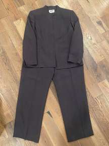 Womens Gray Suit Set Size 14