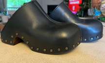 ZARA LEATHER CLOGS