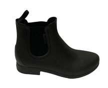 Crocs Women's Freesail Chelsea Ankle Rain Boots Women's Size 6 Black