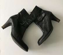 Via Spiga Black‎ Leather Heeled Buckle Zip Bootie Ankle Boots Womens Size 11M