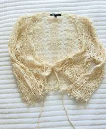 urban crochet tie front top size small/medium