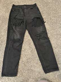 black distressed mom jeans