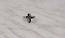 James Avery Eternal Ribbon Cross Ring🤎