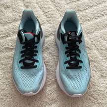 Running Shoe