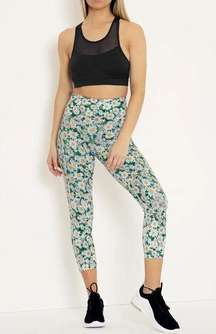 BlackMilk Daisy Chain Capri Leggings Size XL