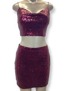 B. Smart Wine Color Size Medium Sequence Skirt Set New